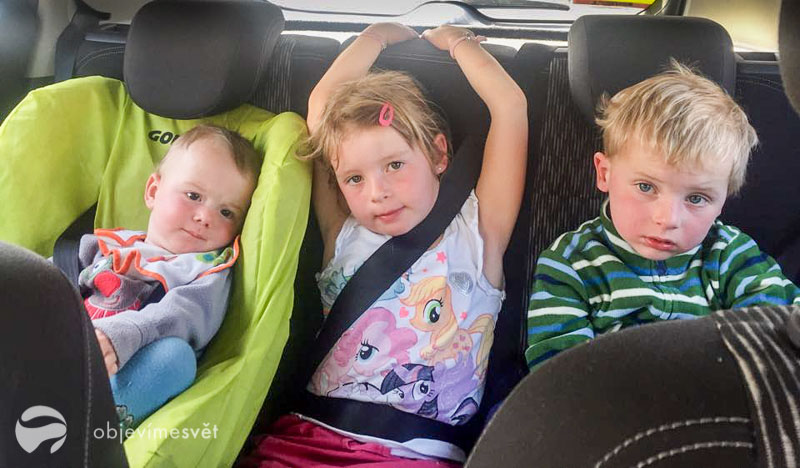 Cestování s třemi dětmi